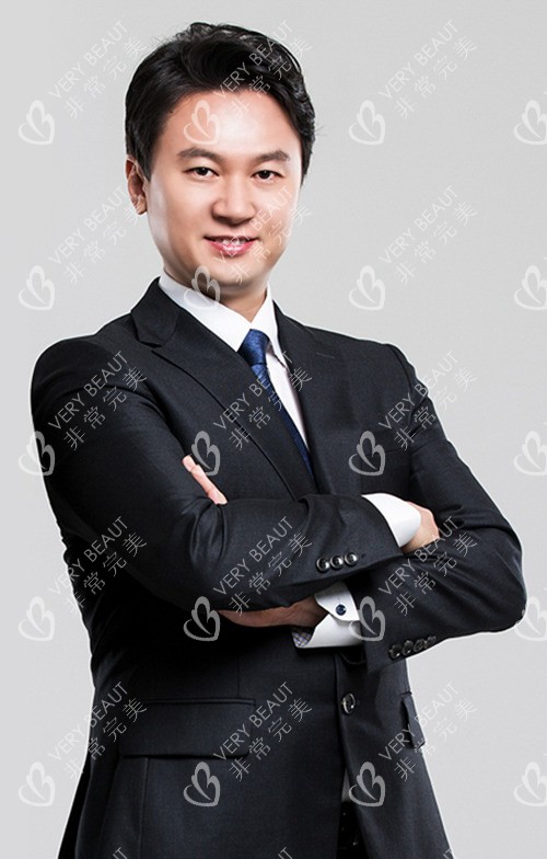 韓國(guó)VG百利酷整形外科任榮旻