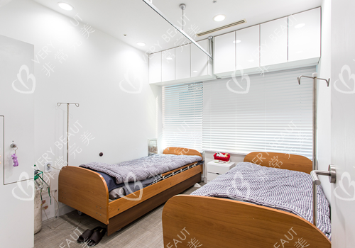韩国Qline女性休息室床位照片