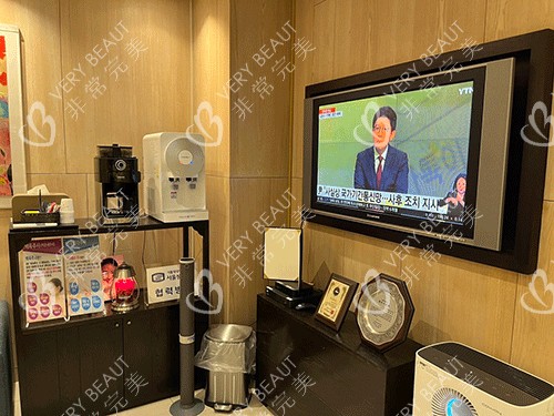 韩国4月31日整形外科环境展示图