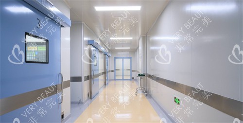 重庆星荣整形美容医院走廊环境