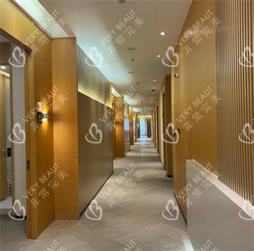 南京艺星医疗美容整形走廊环境图