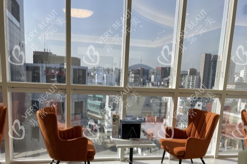 韓國MD整形外科休息區(qū)圖片展示