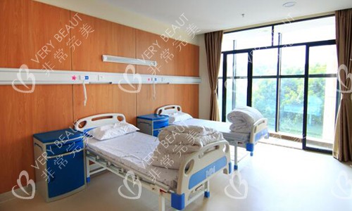 廣州愛(ài)爾眼科病房環(huán)境