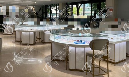 鄭州普瑞眼科配鏡中心