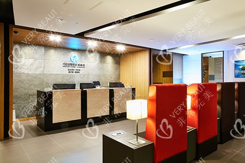 韓國(guó)綺林整形外#2Y*&x*b廳前臺(tái)環(huán)境圖