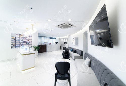 韓國原辰整形外科整形手術(shù)等候區(qū)