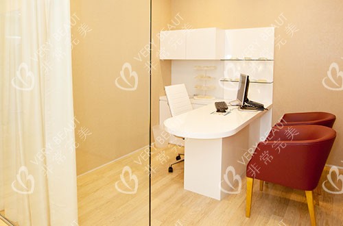 韩国MD整形医院隆胸商谈室 韩国MD整形医院隆胸商谈室