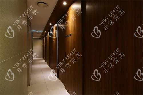 韓國童顏中心走廊