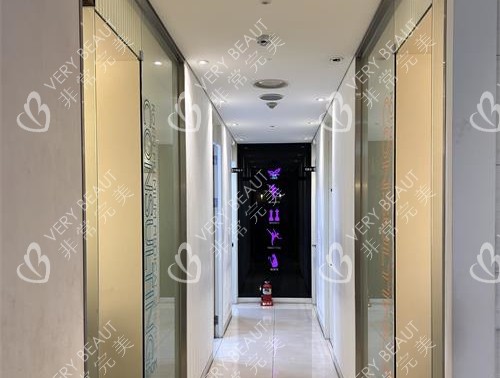 韓國(guó)如妍婦科走廊