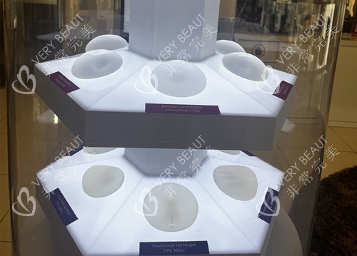 韩国MD整形胸部假体展示柜示意图 韩国MD整形胸部假体展示柜示意图