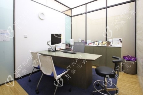 韩国梦想整形外科面诊室