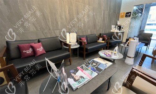 韩国清潭Eclatde整形外科等候区 韩国清潭Eclatde整形外科等候区