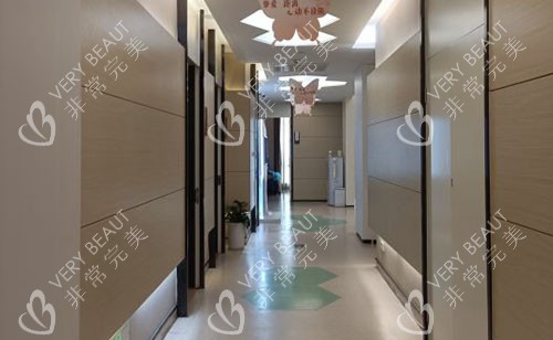 杭州珈禾医疗美容走廊环境实拍图