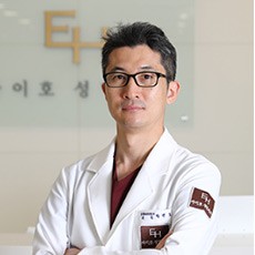 韩国爱护整形外科医院-朴炳浩-韩国整形医生