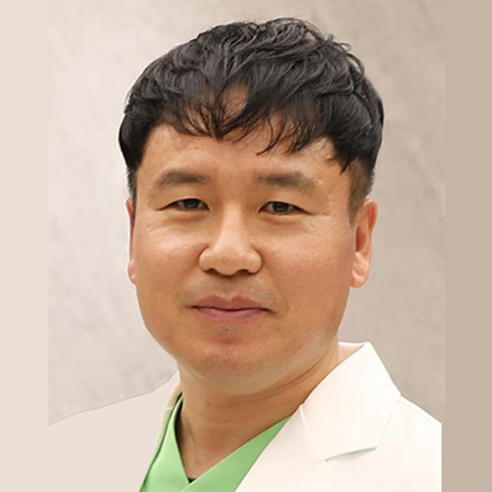 朴振宇—韩国毛多毛毛发移植医院