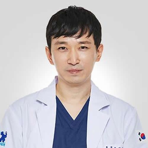 韩国珠儿丽整形外科-柳然植-韩国整形医生