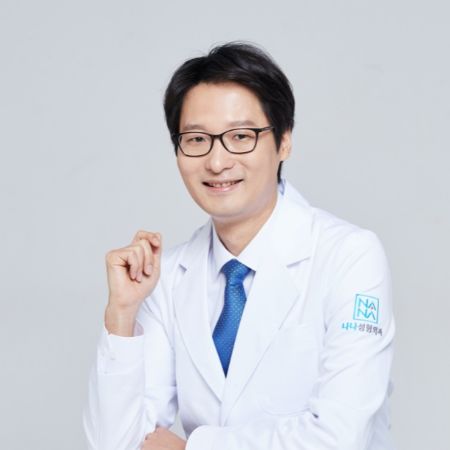 韩国NANA整形外科医院-金亨俊-韩国整形医生