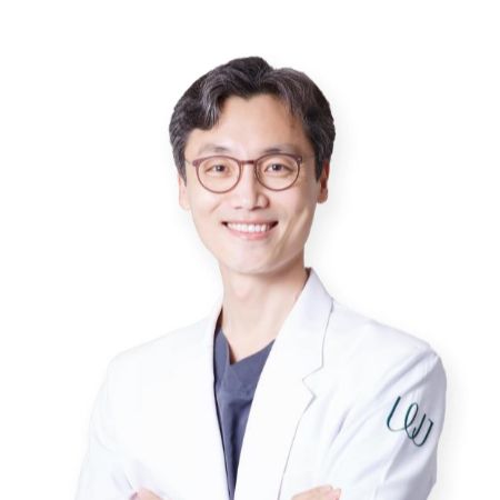 韩国原辰整形外科医院-尹度龙-韩国整形医生