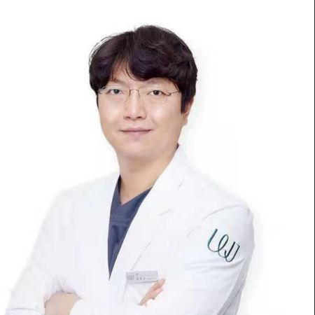 韩国原辰整形外科医院-刘永善-韩国整形医生