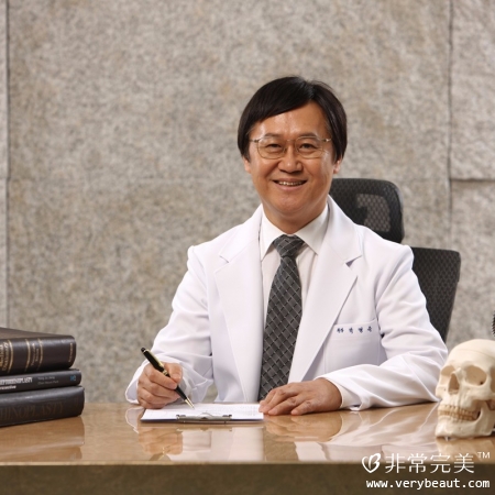 THE SEROI整形外科-朴明旭-韩国整形医生