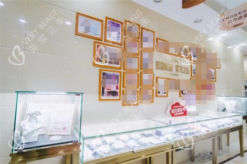 江门华美医疗美容胸部假体材料展示
