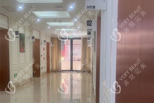 西安画美整形内部过道环境