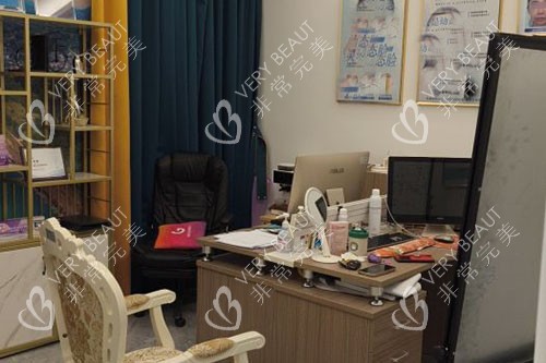 佛山医博士医疗美容商谈室