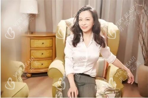 北京客莱美舍整形医生照