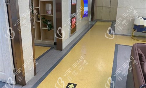 青海西宁韩美美容走廊图