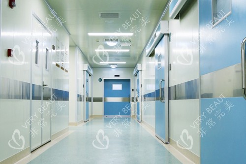 成都娇点医学美容医院手术室图