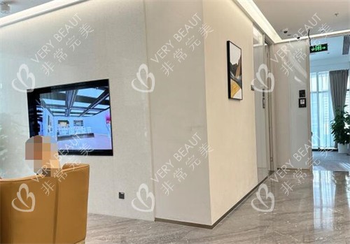 义乌艺星医疗美容照片展示图