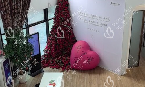 厦门海峡医疗美容大厅俯视图
