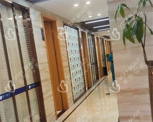 合肥曙光植发医院走廊