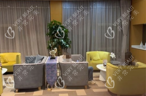 南京艺星整形休息区一角