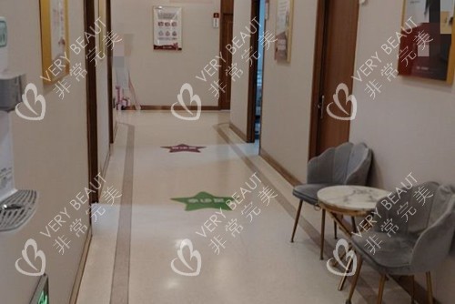 淄博壹美整形内部过道环境示意图