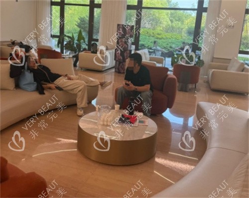 杭州林畔整形复塑修馒中心休息区