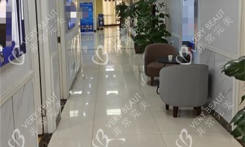 成都军建整形走廊图