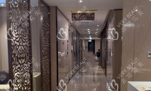 成都娇点整形医院走廊示意图