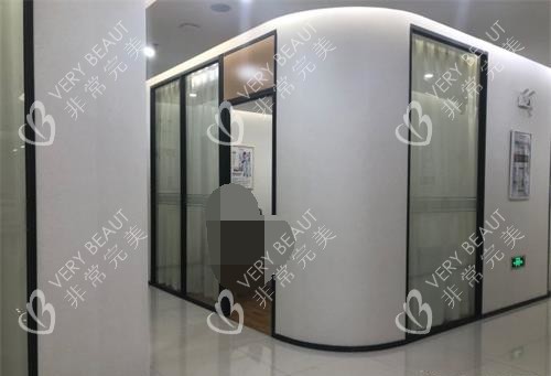 福州玛恩皮肤医院转角示意图
