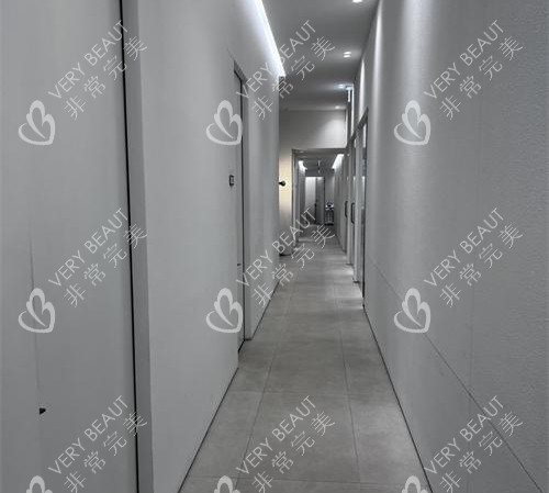 韩国伊泽尔皮肤科走廊环境