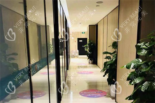 重庆晶肤医疗美容走廊环境