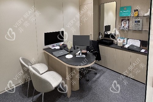 韓國doctors皮膚科東大門店面診室