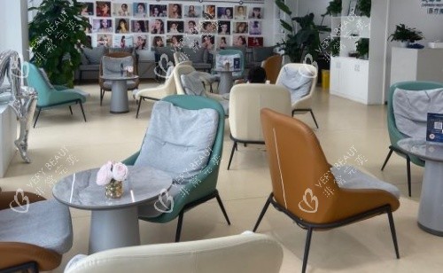 成都西区整形医院等候区示意图