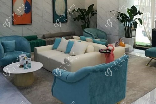 沈阳北方整形候诊区