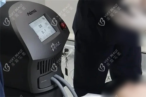 Opus超射频仪器图