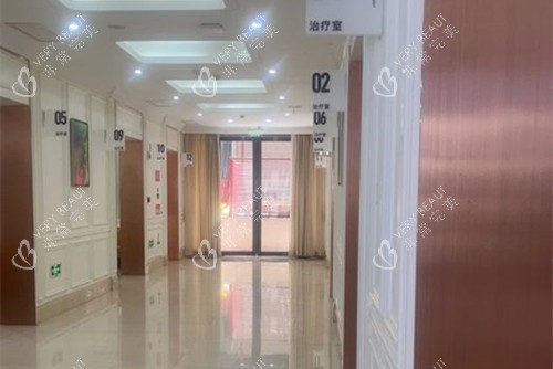 西安画美整形内部过道环境