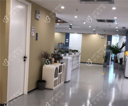 北京冰新丽格医疗美容走廊环境