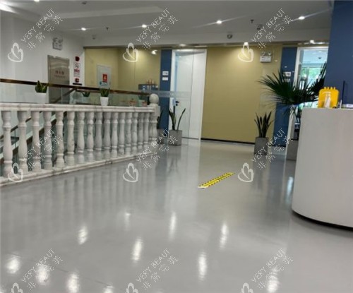 北京冰新丽格医疗美容大厅环境