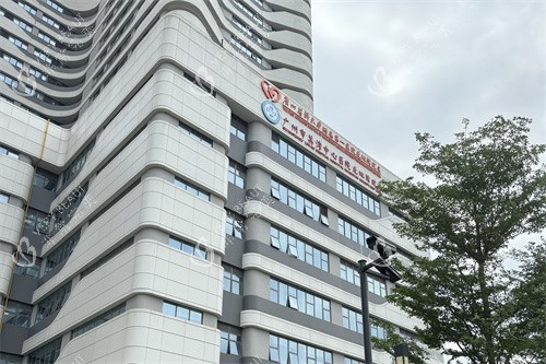 廣州荔灣人民醫(yī)院招牌