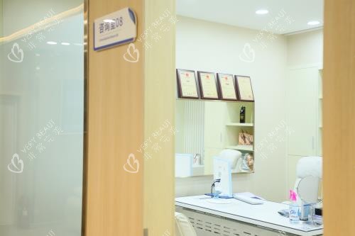 北京碧蓮盛植發(fā)詢問商談室